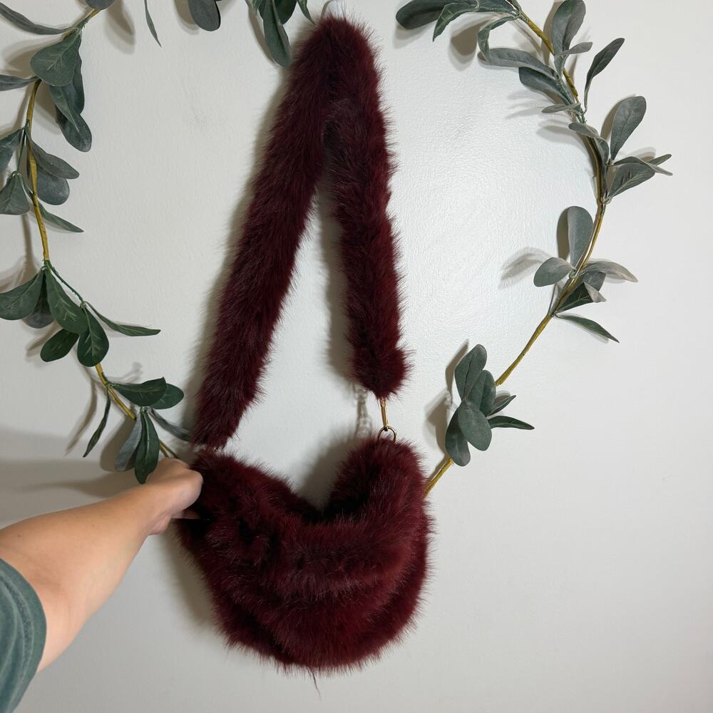 NWT Coco + Carmen Arleigh Faux Fur Crossbody Purse